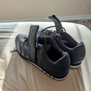 Adidas Powerlift Men's Size 9.5